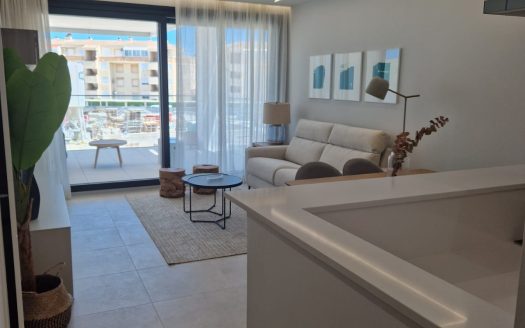 Nowy apartament z widokiem na morze w kompleksie w pierwszej linii brzegowej w Denii