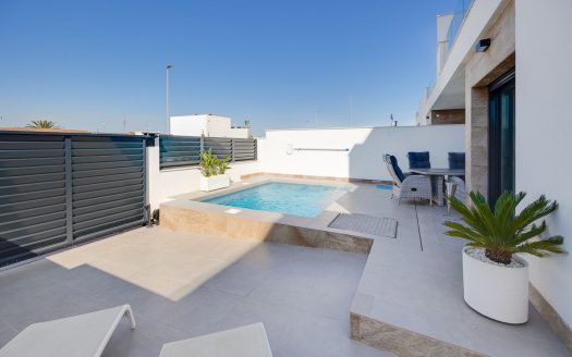 Ekskluzywna Nowa Willa w Los Montesinos – Teraz w Obniżonej Cenie: Tylko 329 900 €!