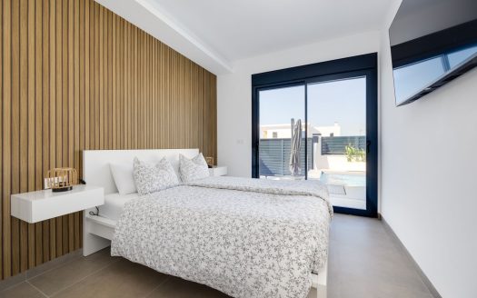 Ekskluzywna Nowa Willa w Los Montesinos – Teraz w Obniżonej Cenie: Tylko 329 900 €!