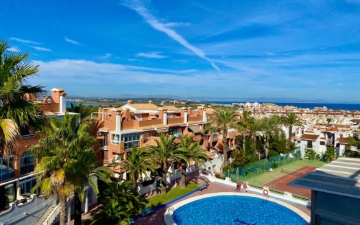 Apartament na najwyższym piętrze z prywatnym solarium i widokiem na morze – Gran Sol, La Mata