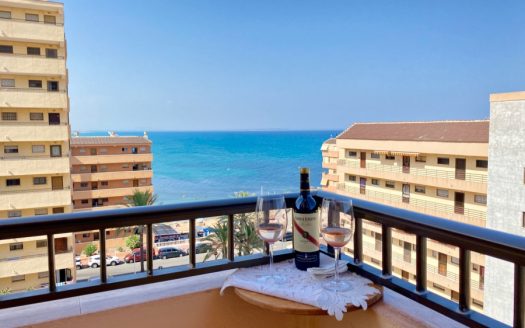 Apartament w Cabo Cervera z panoramicznym widokiem na Morze Śródziemne – La Mata