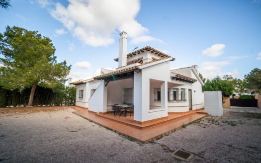 Ekskluzywna willa w Los Altos de Las Palas – 180 m² | działka 825 m² | prywatność, przestrzeń i natura
