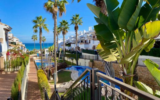 Apartament z panoramicznym widokiem na morze i prywatnym solarium – La Mata, Torrevieja