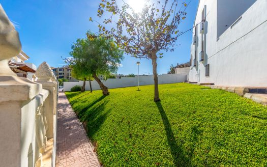 Dom szeregowy z 3 sypialniami i dostępem do basenu – Torreblanca, Torrevieja