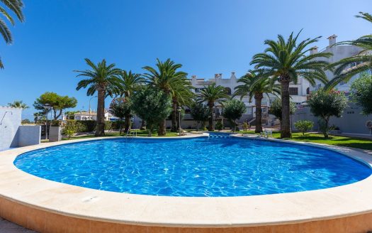 Apartament z prywatnym solarium i widokiem na morze w La Mata – Costa Blanca